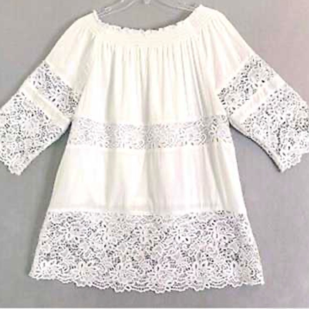 Chicos sz2 White Lace Trim Blouse